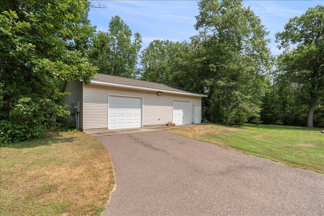 13682 Oak Hollow Road, Brainerd MN 56401 - Photo 2 of 54