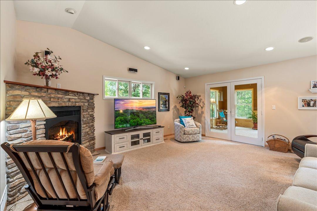 13682 Oak Hollow Road, Brainerd MN 56401 - Photo 17 of 54