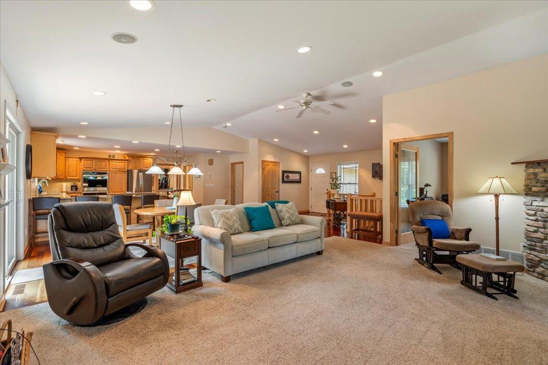 13682 Oak Hollow Road, Brainerd MN 56401 - Photo 18 of 54