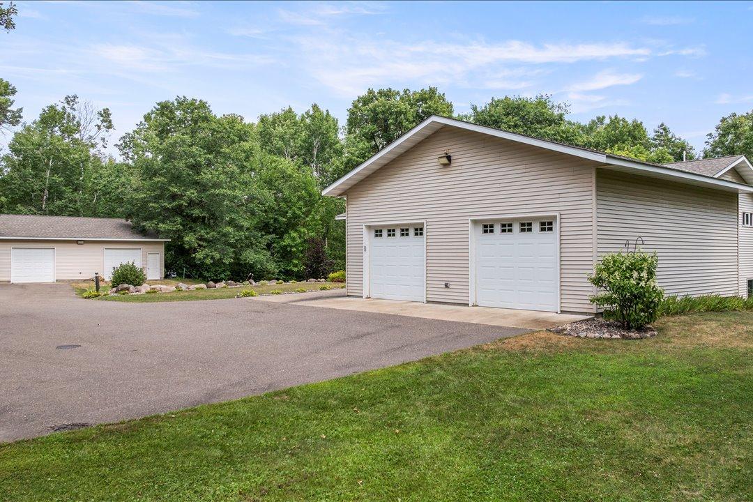 13682 Oak Hollow Road, Brainerd MN 56401 - Photo 4 of 54