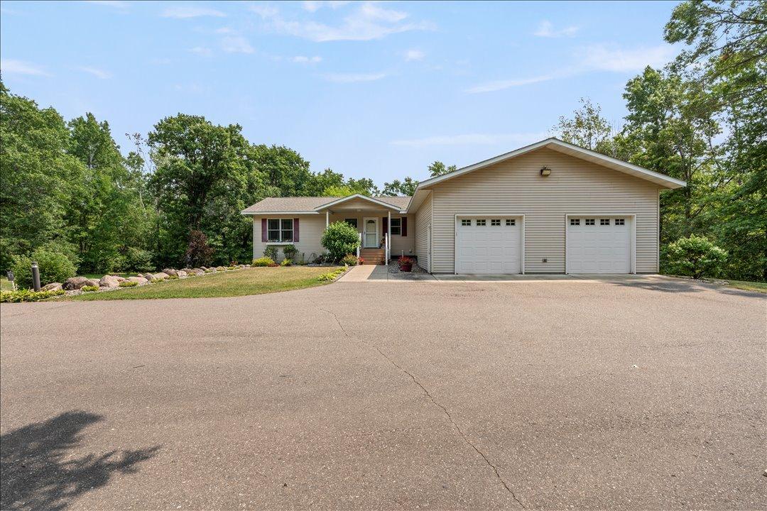 13682 Oak Hollow Road, Brainerd MN 56401 - Photo 5 of 54