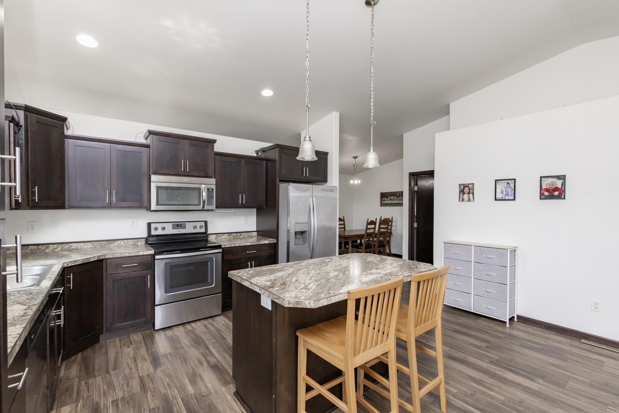 1305 5th Street NW, West Fargo ND 58078 - Photo 13 of 40