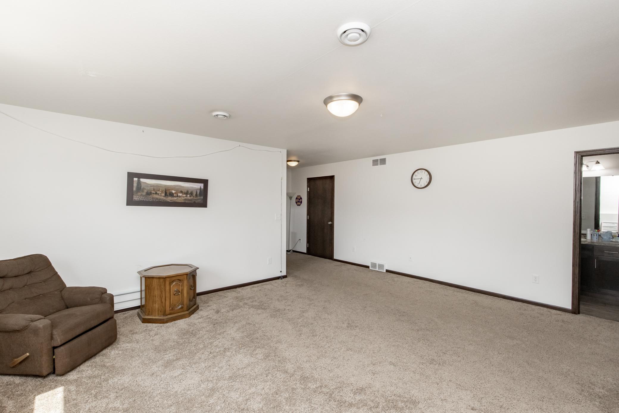 1305 5th Street NW, West Fargo ND 58078 - Photo 25 of 40