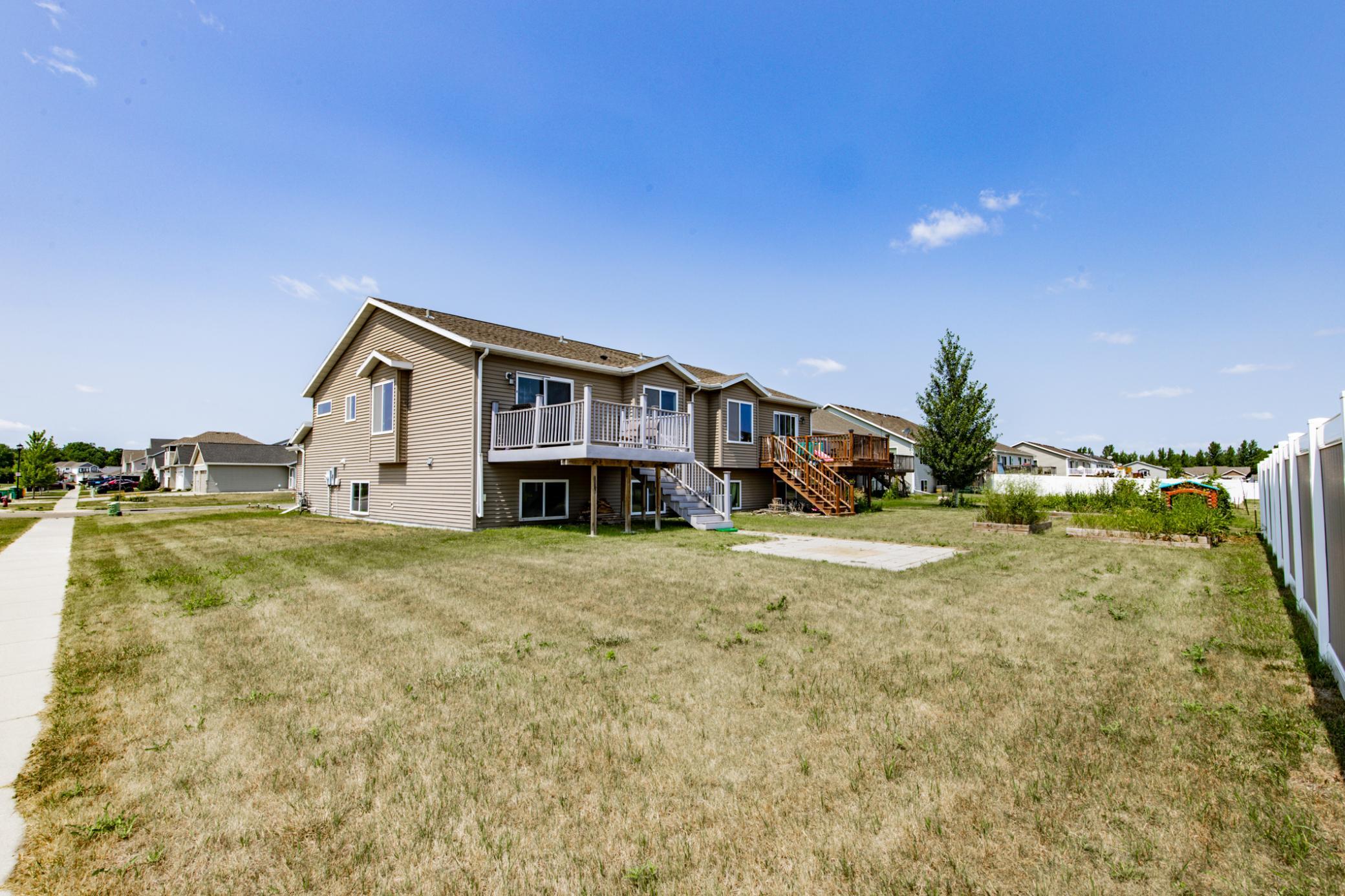 1305 5th Street NW, West Fargo ND 58078 - Photo 36 of 40