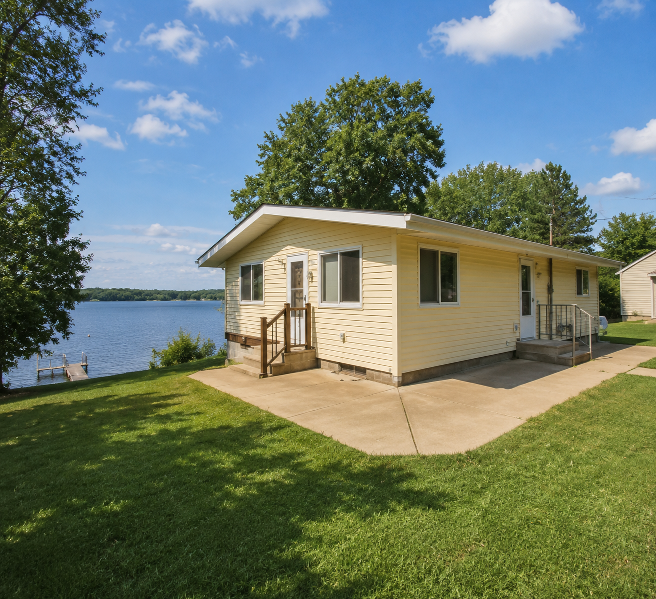 1980 single family home for sale at 32727 Nuthatch Avenue in Aitkin, MN — 3 bed, 2 bath (photo 2 of 45)