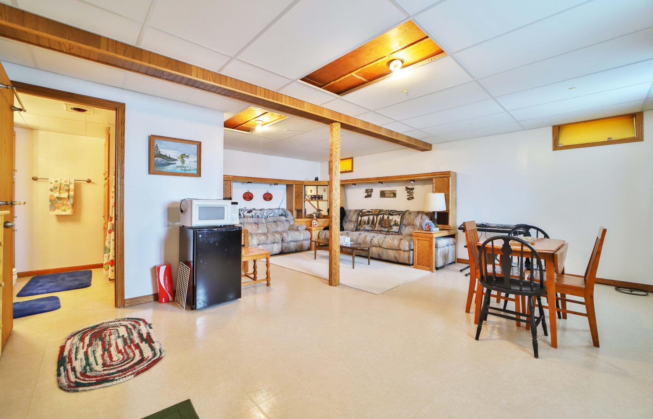1980 single family home for sale at 32727 Nuthatch Avenue in Aitkin, MN — 3 bed, 2 bath (photo 29 of 45)