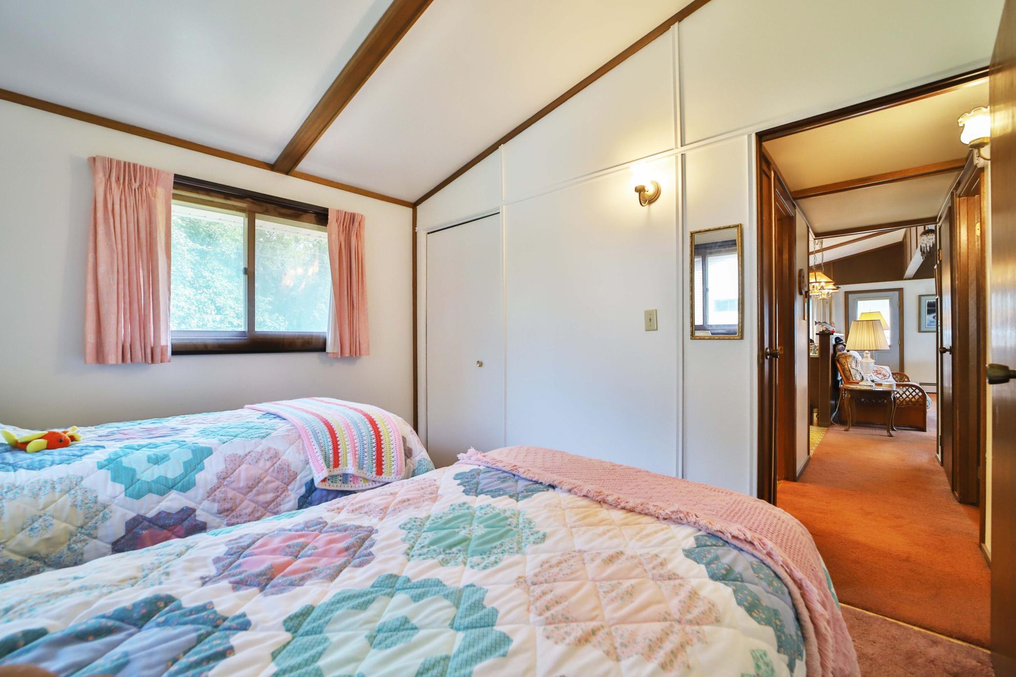 1980 single family home for sale at 32727 Nuthatch Avenue in Aitkin, MN — 3 bed, 2 bath (photo 34 of 45)