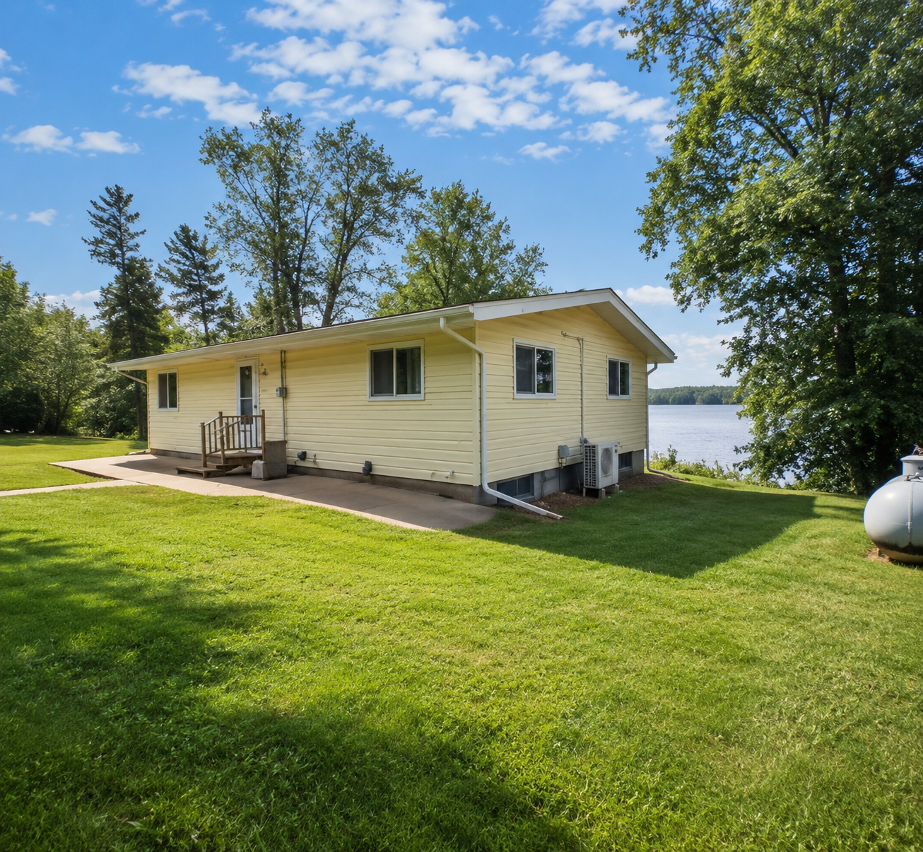 1980 single family home for sale at 32727 Nuthatch Avenue in Aitkin, MN — 3 bed, 2 bath (photo 37 of 45)