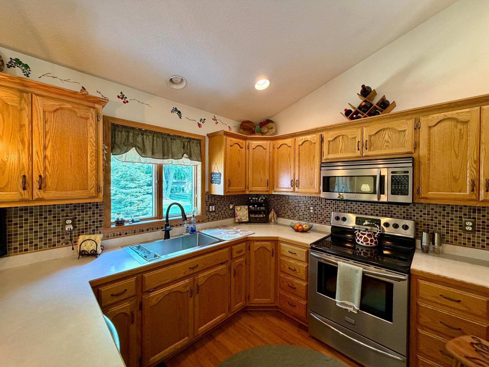 408 Clearview Court, Moorhead MN 56560 - Photo 13 of 26