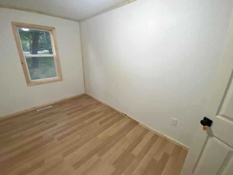 1970 single family home for sale at 846 Oak Drive N in Fort Ripley, MN — 3 bed, 1 bath (photo 8 of 14)