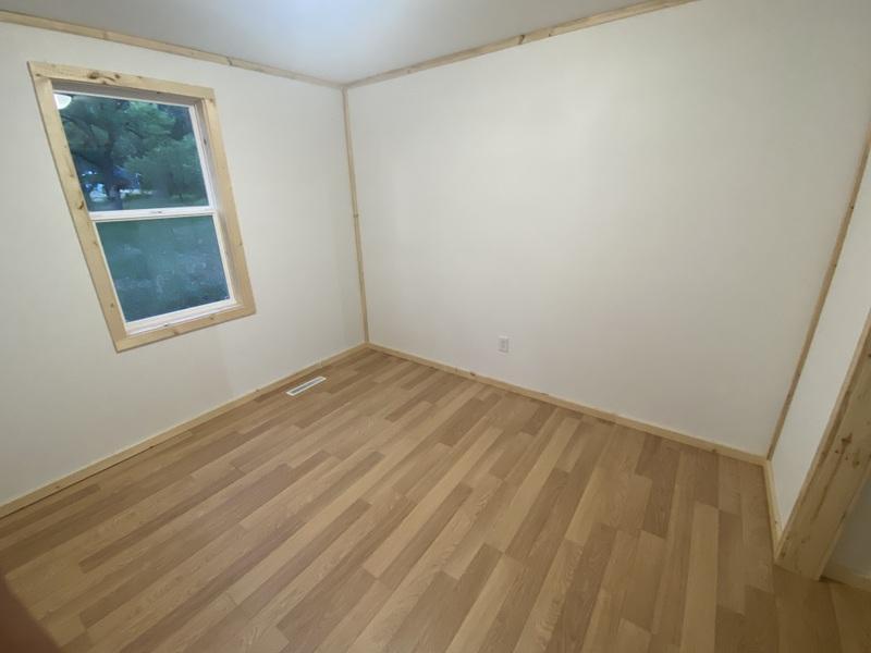 1970 single family home for sale at 846 Oak Drive N in Fort Ripley, MN — 3 bed, 1 bath (photo 9 of 14)
