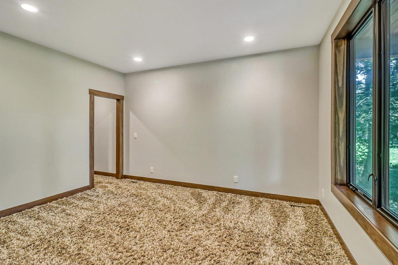 405 20th Avenue E, West Fargo ND 58078 - Photo 42 of 108