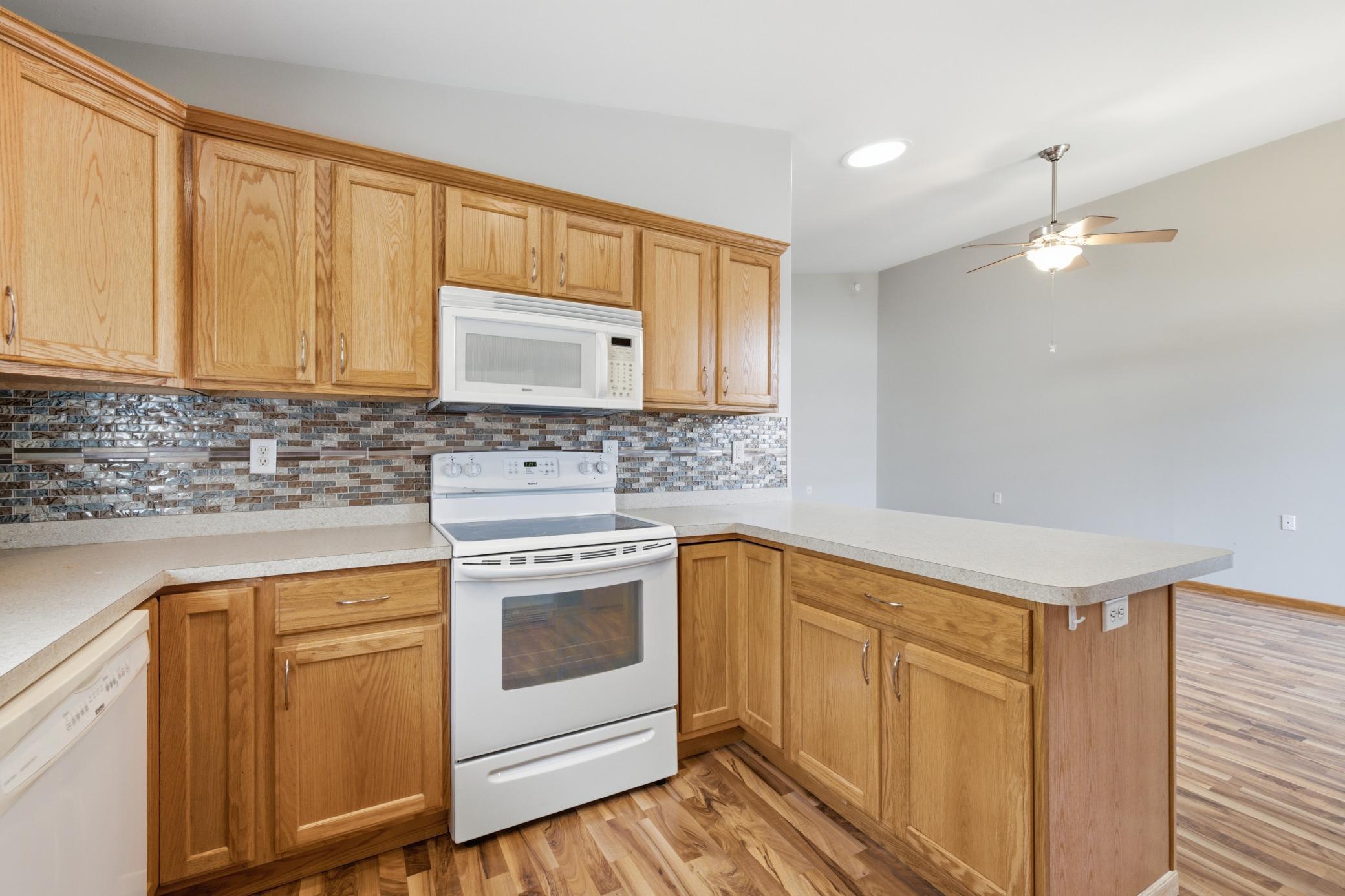 600 6th Street E, Unit 3, West Fargo ND 58078 - Photo 12 of 34