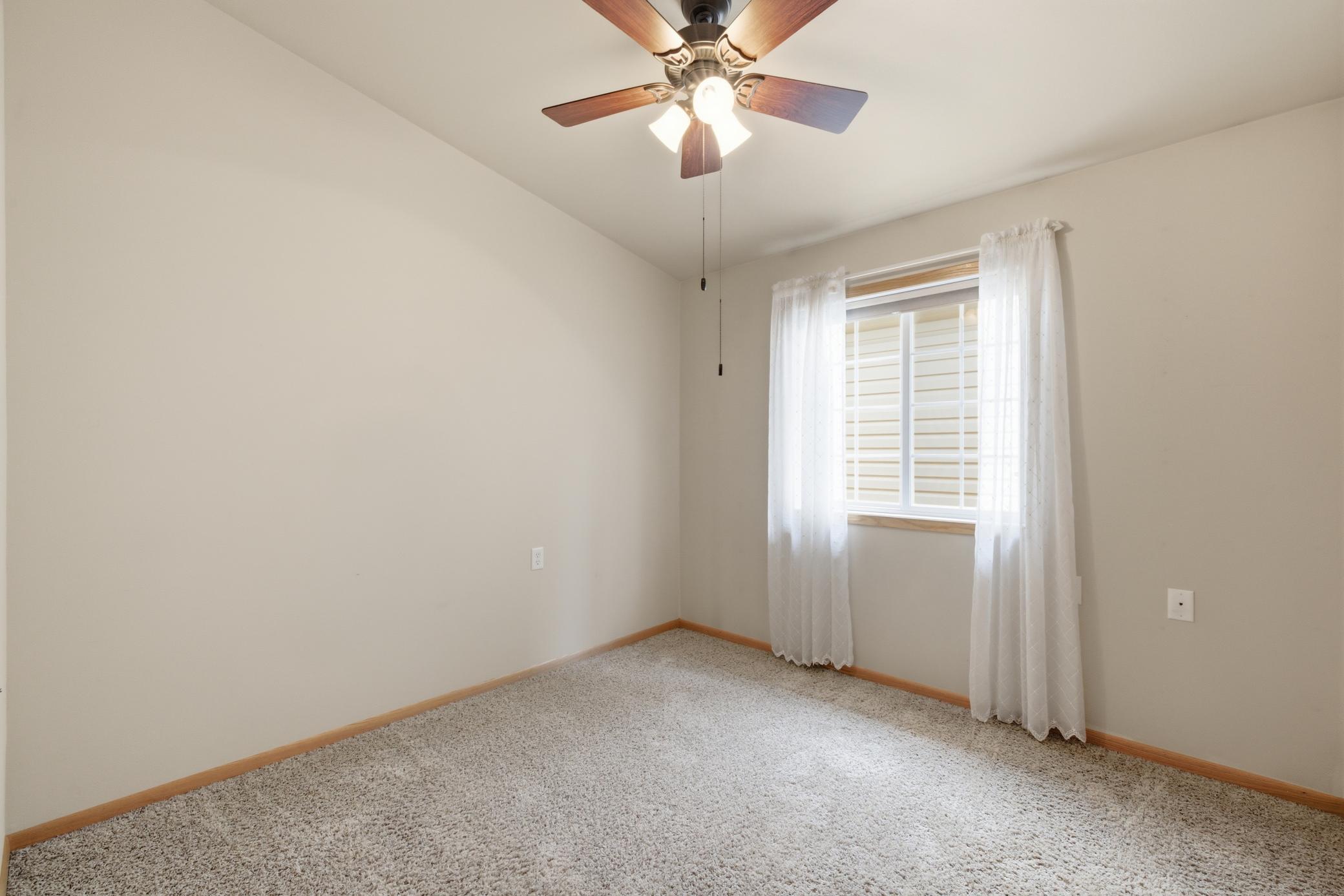 600 6th Street E, Unit 3, West Fargo ND 58078 - Photo 15 of 34