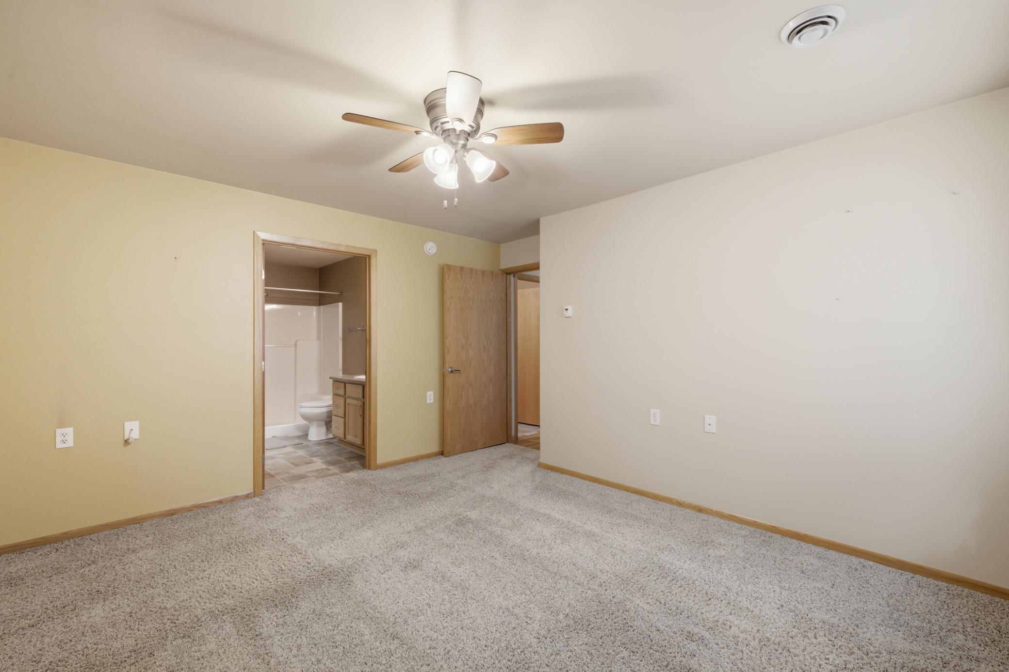 600 6th Street E, Unit 3, West Fargo ND 58078 - Photo 27 of 34