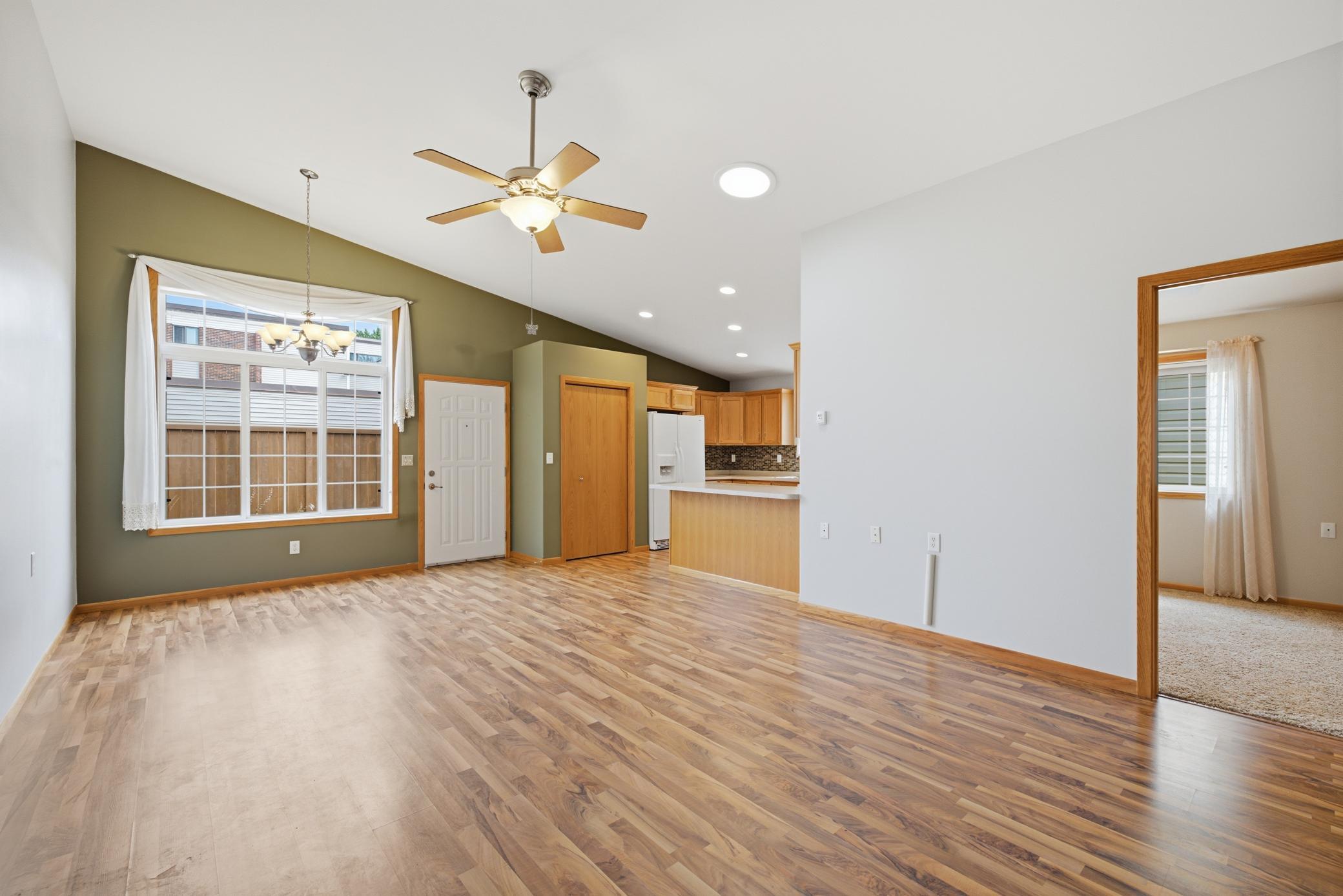 600 6th Street E, Unit 3, West Fargo ND 58078 - Photo 8 of 34