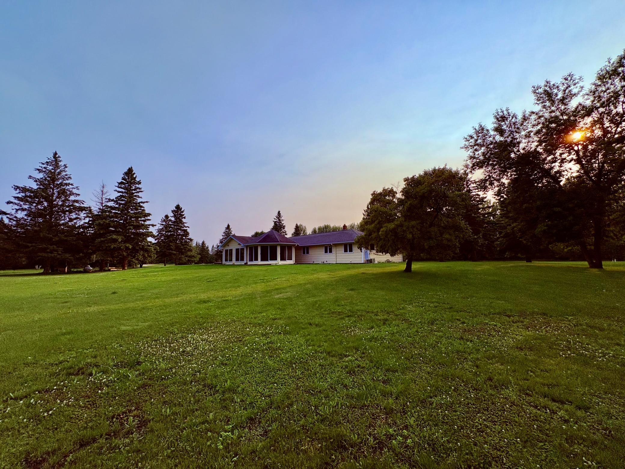 1976 single family home for sale at 59366 330th Street in Warroad, MN — 5 bed, 5 bath (photo 13 of 75)