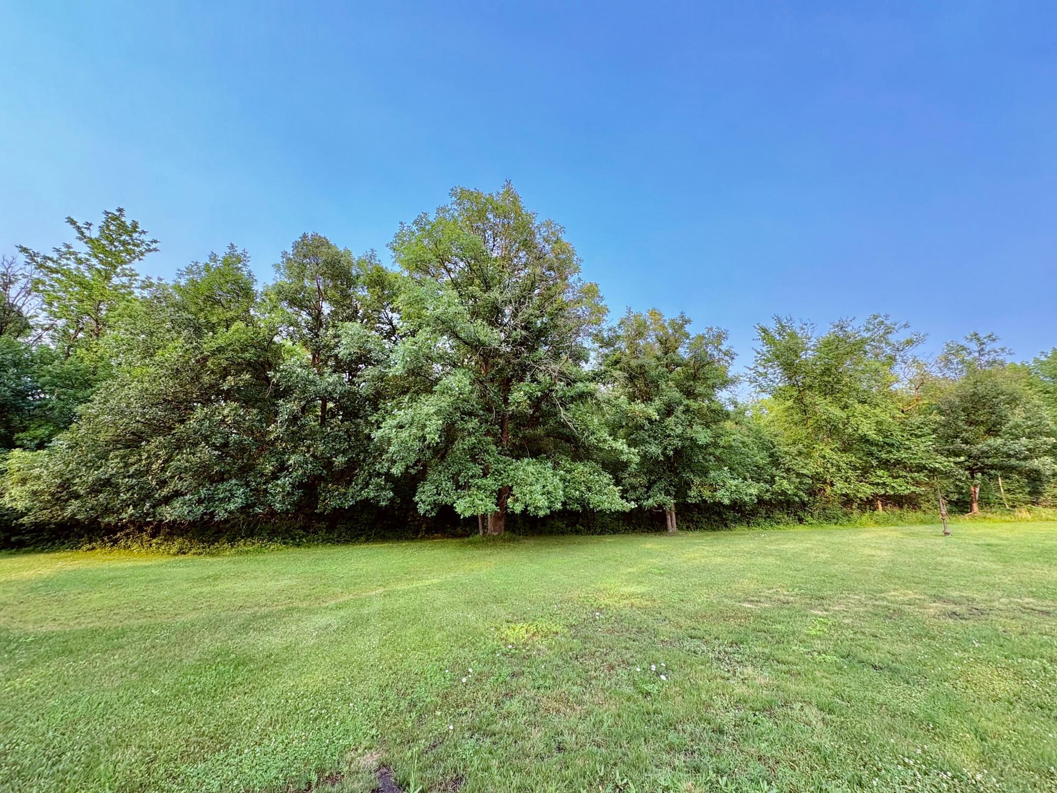1976 single family home for sale at 59366 330th Street in Warroad, MN — 5 bed, 5 bath (photo 14 of 75)