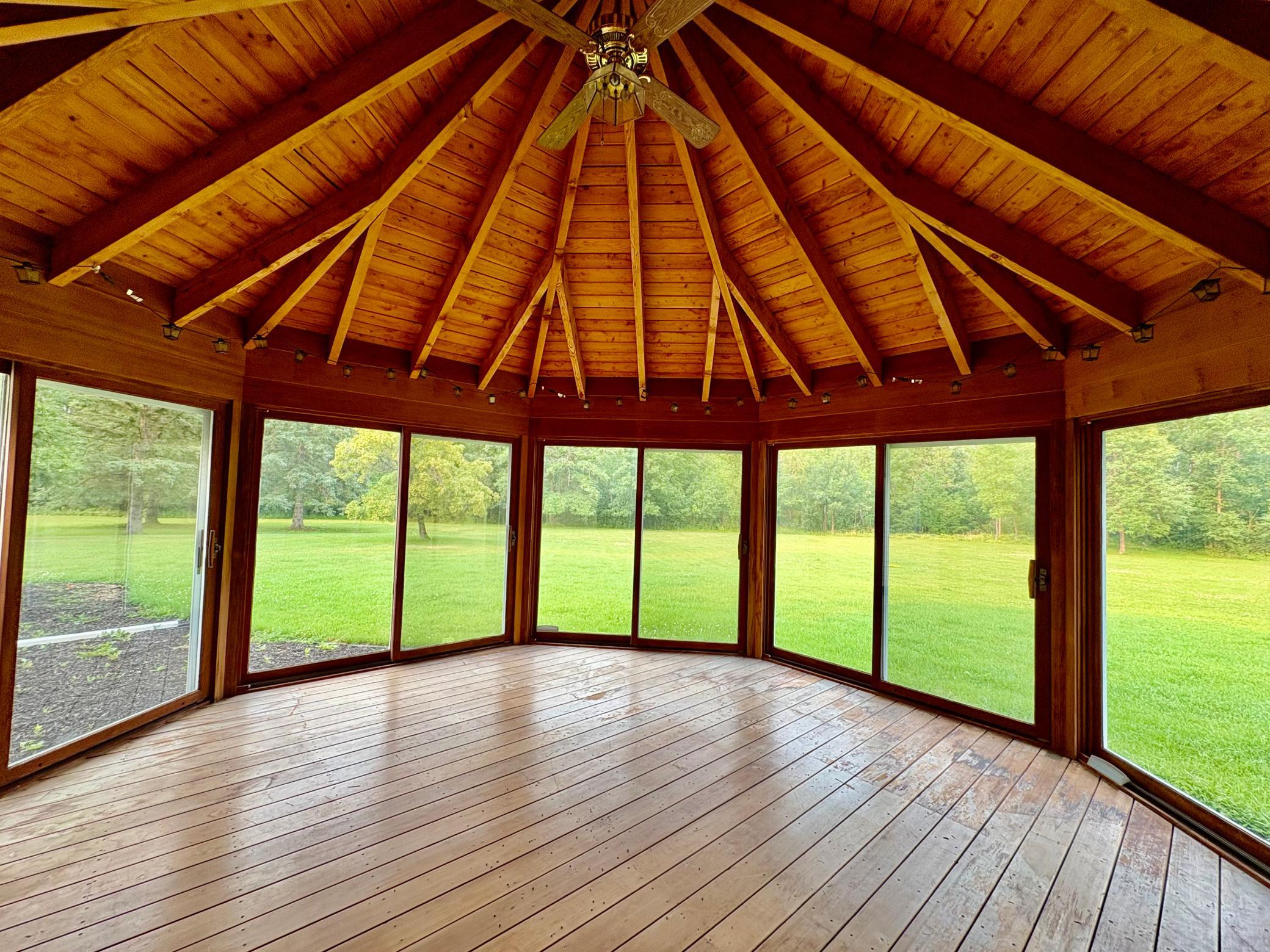 1976 single family home for sale at 59366 330th Street in Warroad, MN — 5 bed, 5 bath (photo 46 of 75)