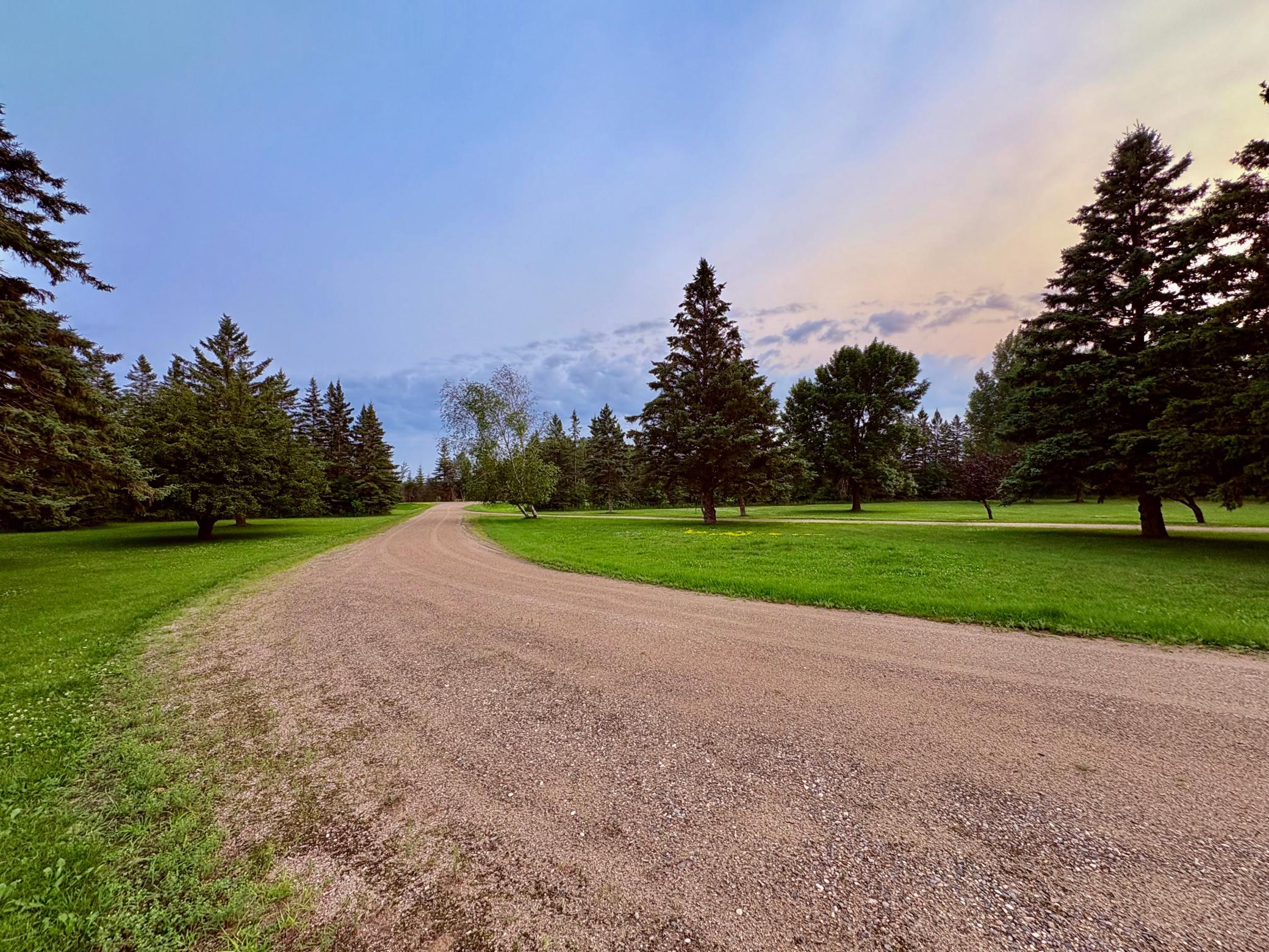 1976 single family home for sale at 59366 330th Street in Warroad, MN — 5 bed, 5 bath (photo 75 of 75)