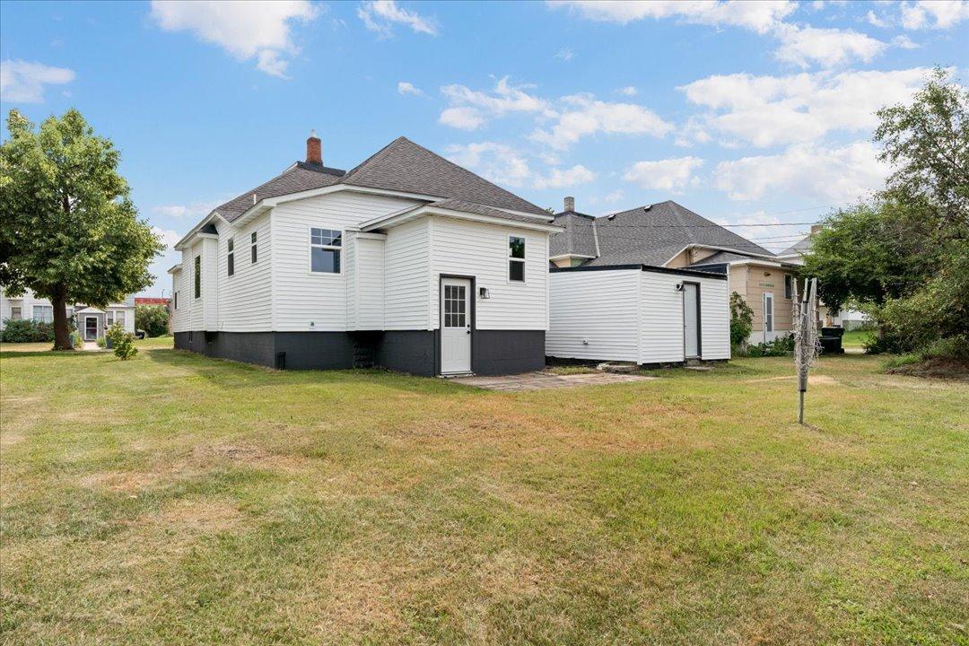 715 2nd Avenue NE, Staples MN 56479 - Photo 20 of 21