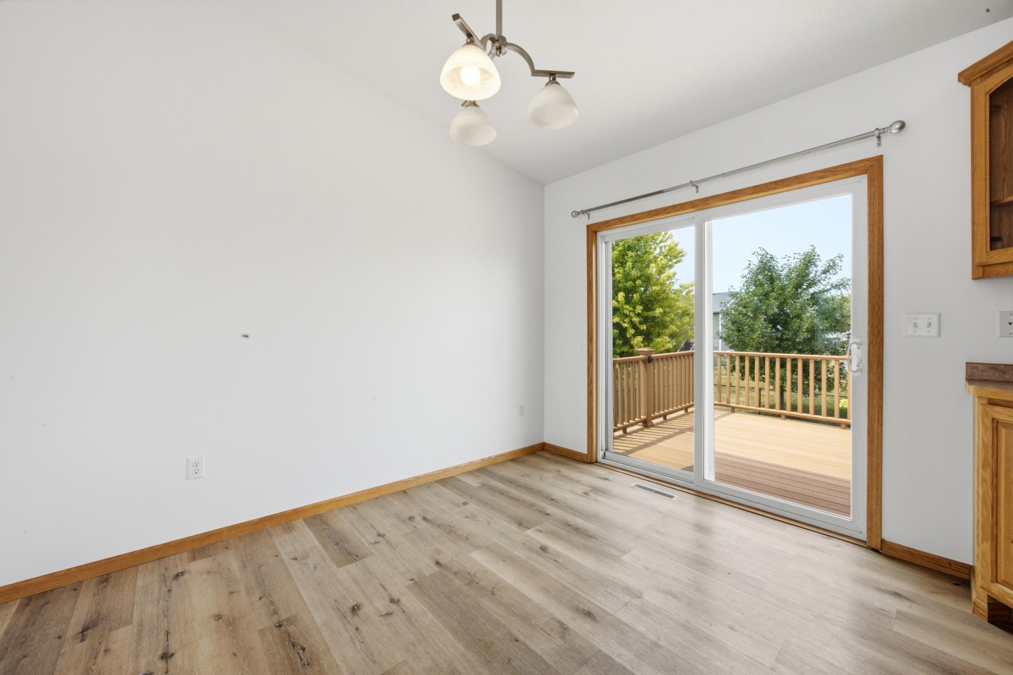 2006 single family home for sale at 3635 Harrison Street S in Fargo, ND — 4 bed, 3 bath (photo 10 of 37)