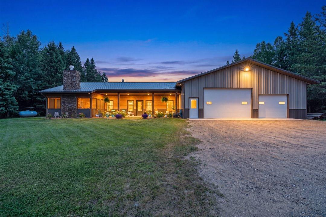 2021 single family home for sale at 42050 Little Pine Road in Emily, MN — 3 bed, 3 bath (photo 2 of 141)
