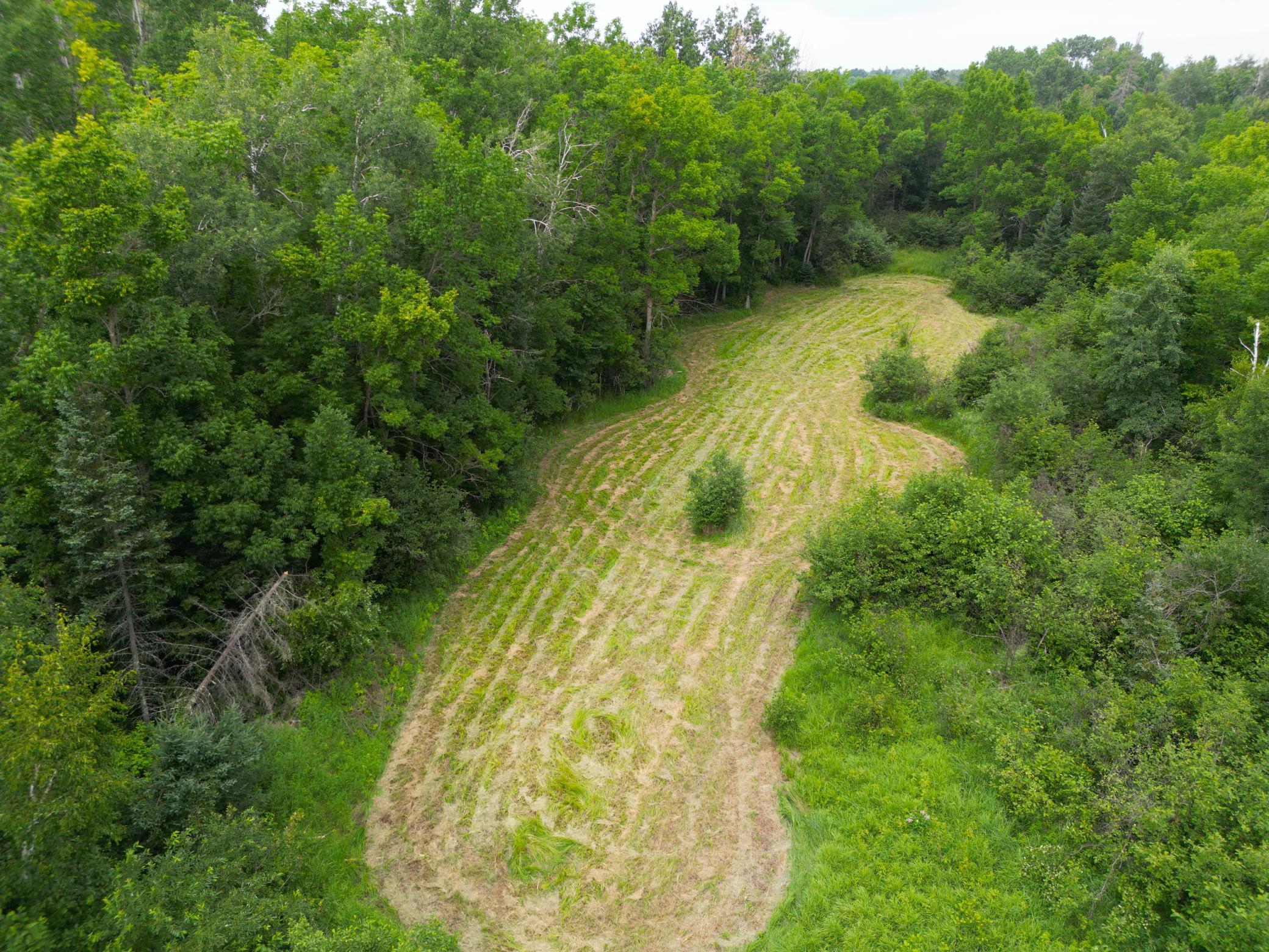 2021 single family home for sale at 42050 Little Pine Road in Emily, MN — 3 bed, 3 bath (photo 105 of 141)