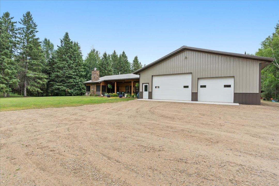2021 single family home for sale at 42050 Little Pine Road in Emily, MN — 3 bed, 3 bath (photo 4 of 141)