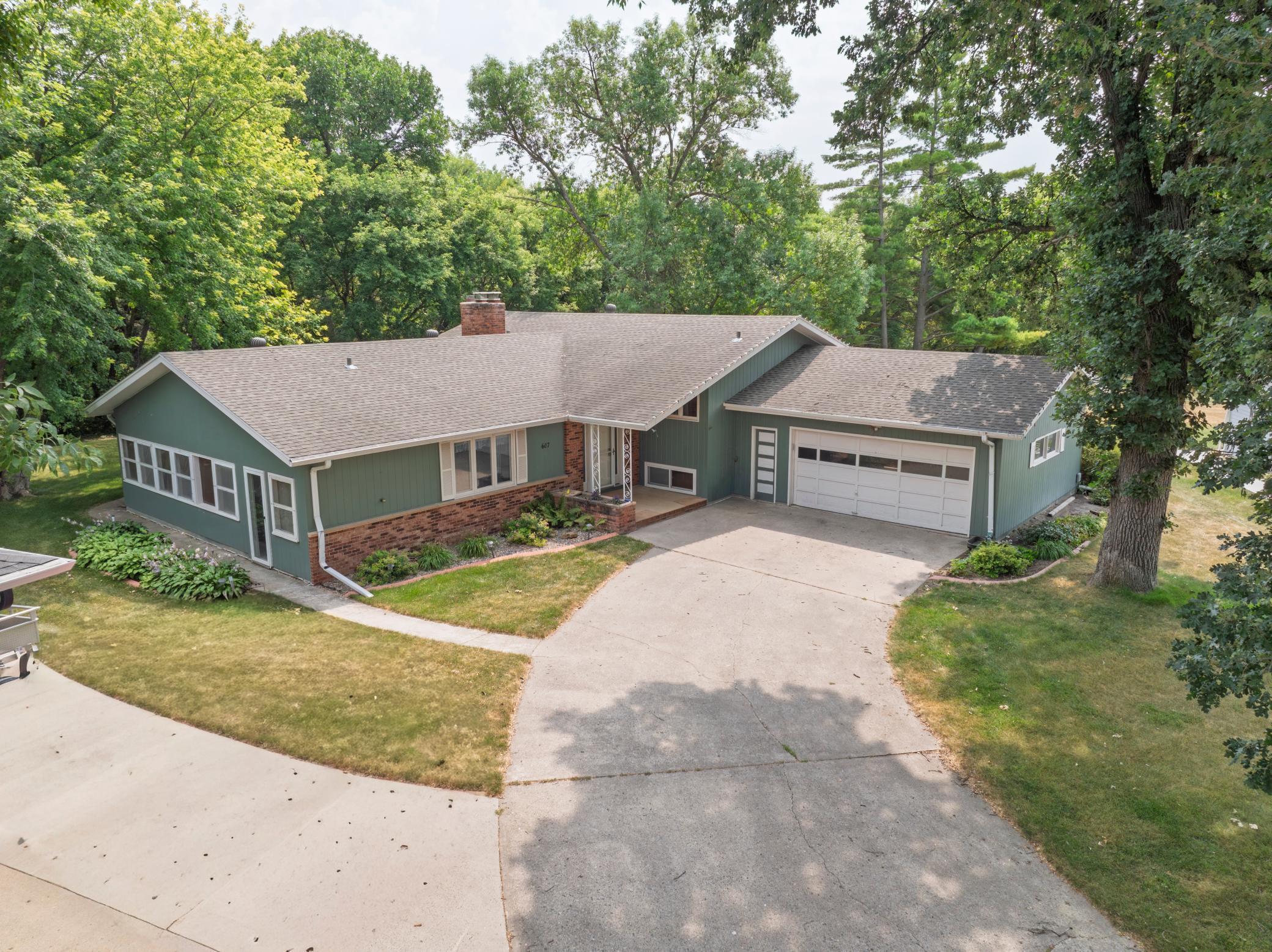 607 6th Street W, West Fargo ND 58078 - Photo 49 of 59