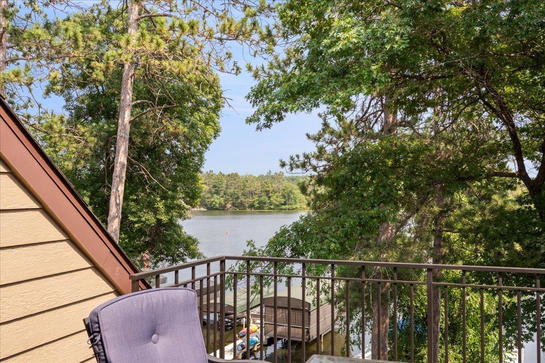 8098 Channel View, Unit 5, Nisswa MN 56468 - Photo 32 of 37