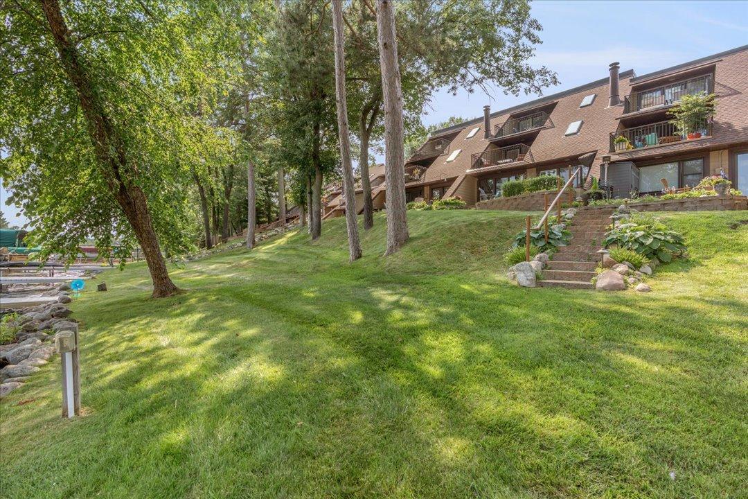 8098 Channel View, Unit 5, Nisswa MN 56468 - Photo 33 of 37
