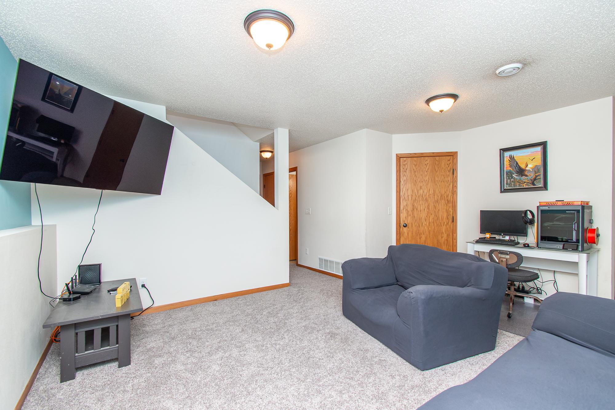 6166 35th Street S, Fargo ND 58104 - Photo 22 of 37