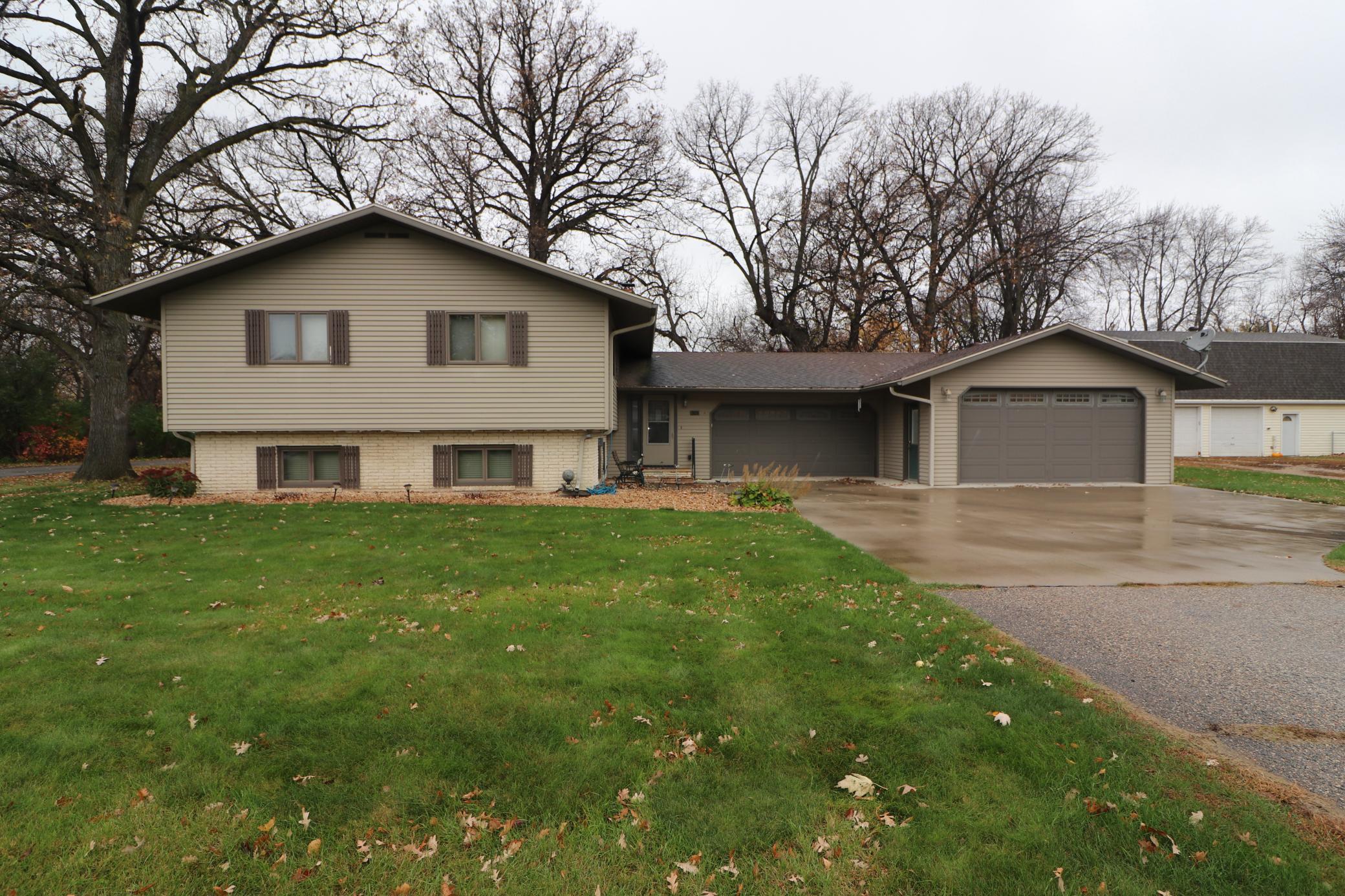 301 Sheyenne Drive, Horace ND 58047 - Photo 3 of 38
