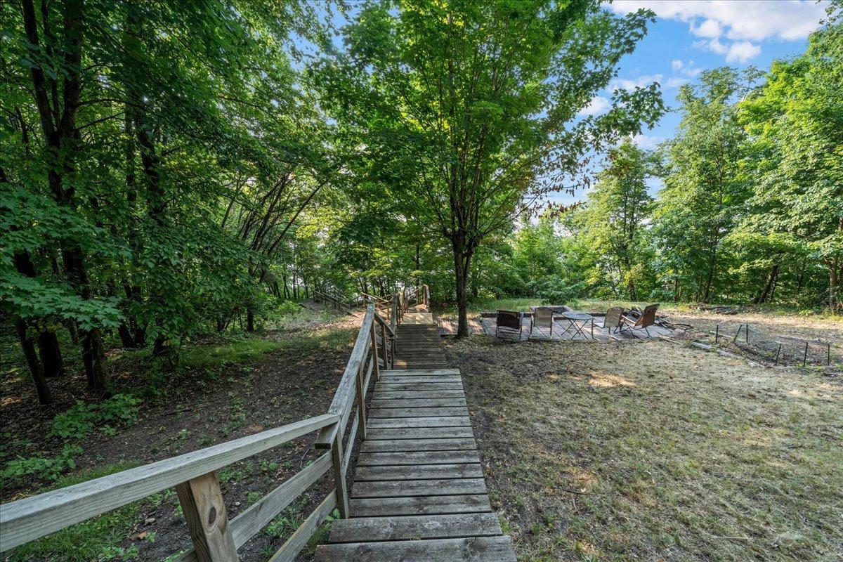2004 single family home for sale at 11360 Wallen Road NW in Brandon, MN — 1 bed, 1 bath (photo 14 of 64)