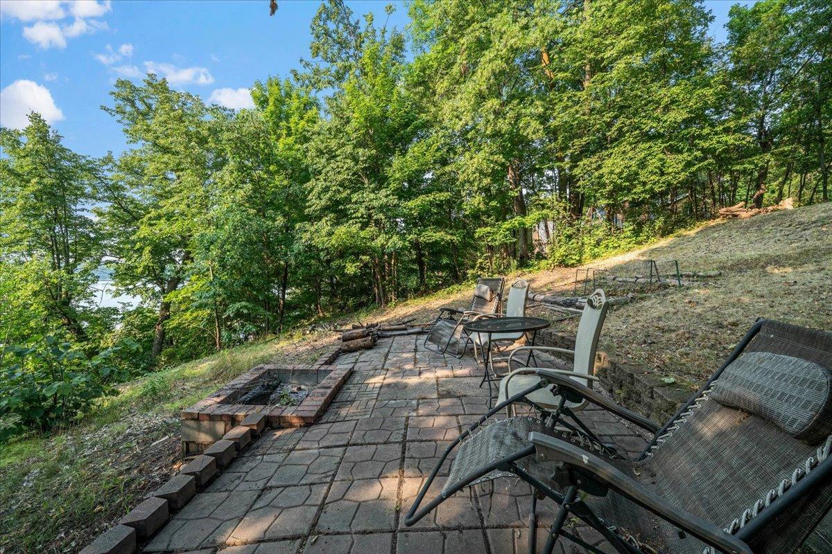 2004 single family home for sale at 11360 Wallen Road NW in Brandon, MN — 1 bed, 1 bath (photo 15 of 64)