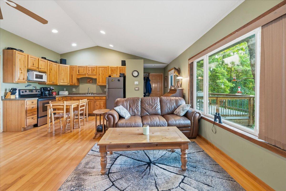 2004 single family home for sale at 11360 Wallen Road NW in Brandon, MN — 1 bed, 1 bath (photo 26 of 64)