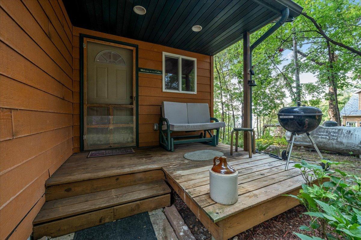 2004 single family home for sale at 11360 Wallen Road NW in Brandon, MN — 1 bed, 1 bath (photo 6 of 64)