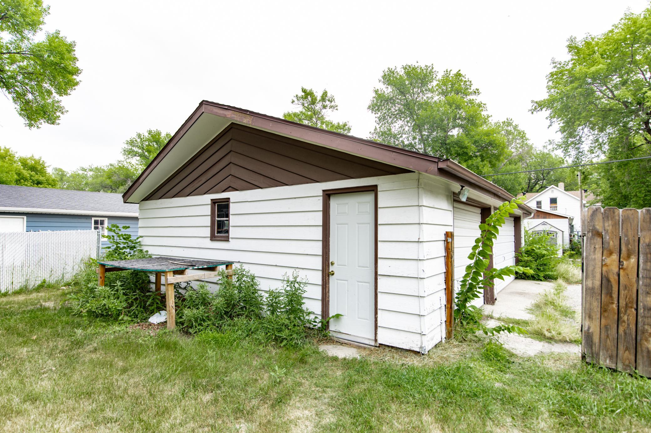 1011 College Street N, Fargo ND 58102 - Photo 45 of 48