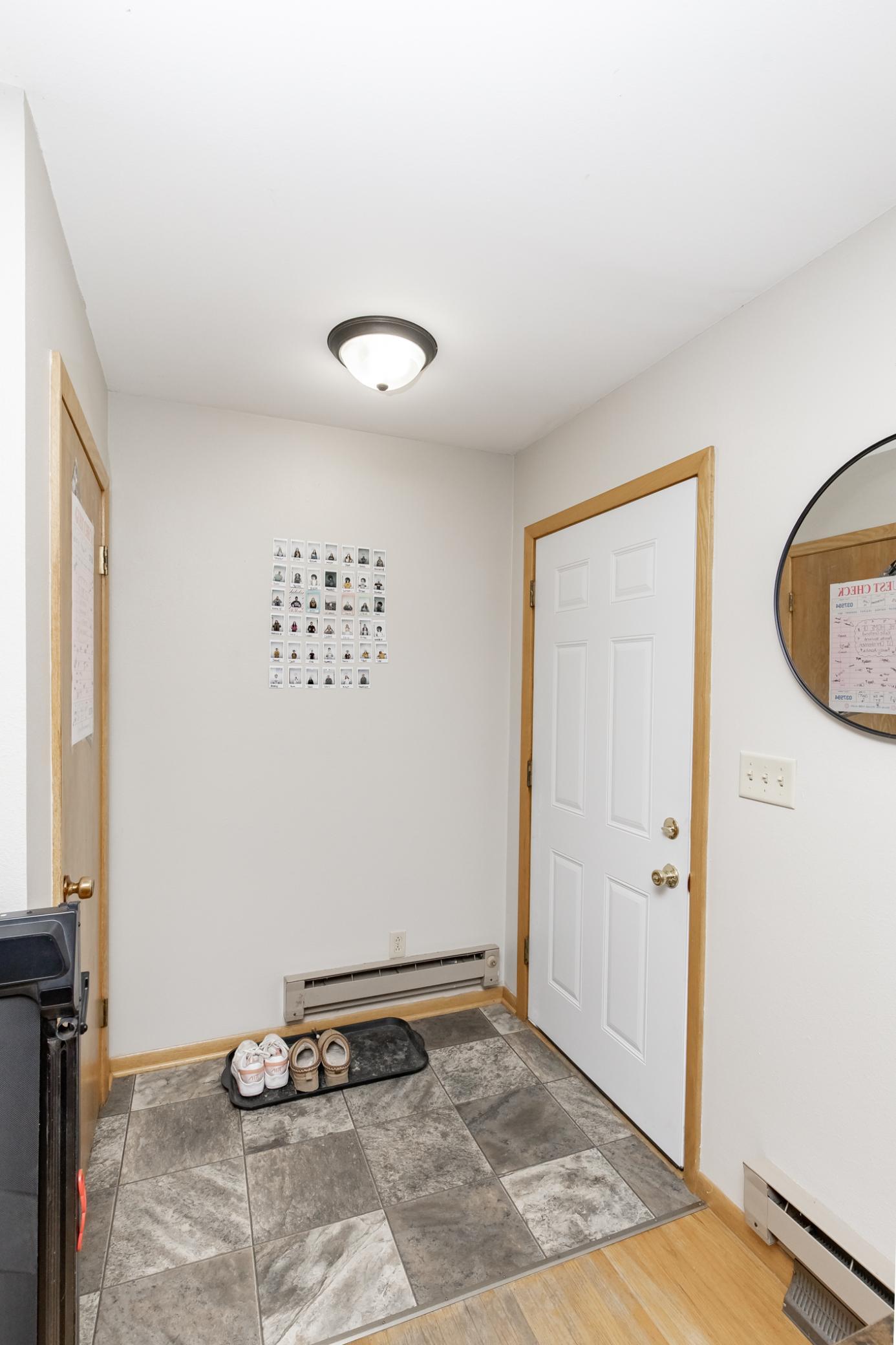 1011 College Street N, Fargo ND 58102 - Photo 7 of 48