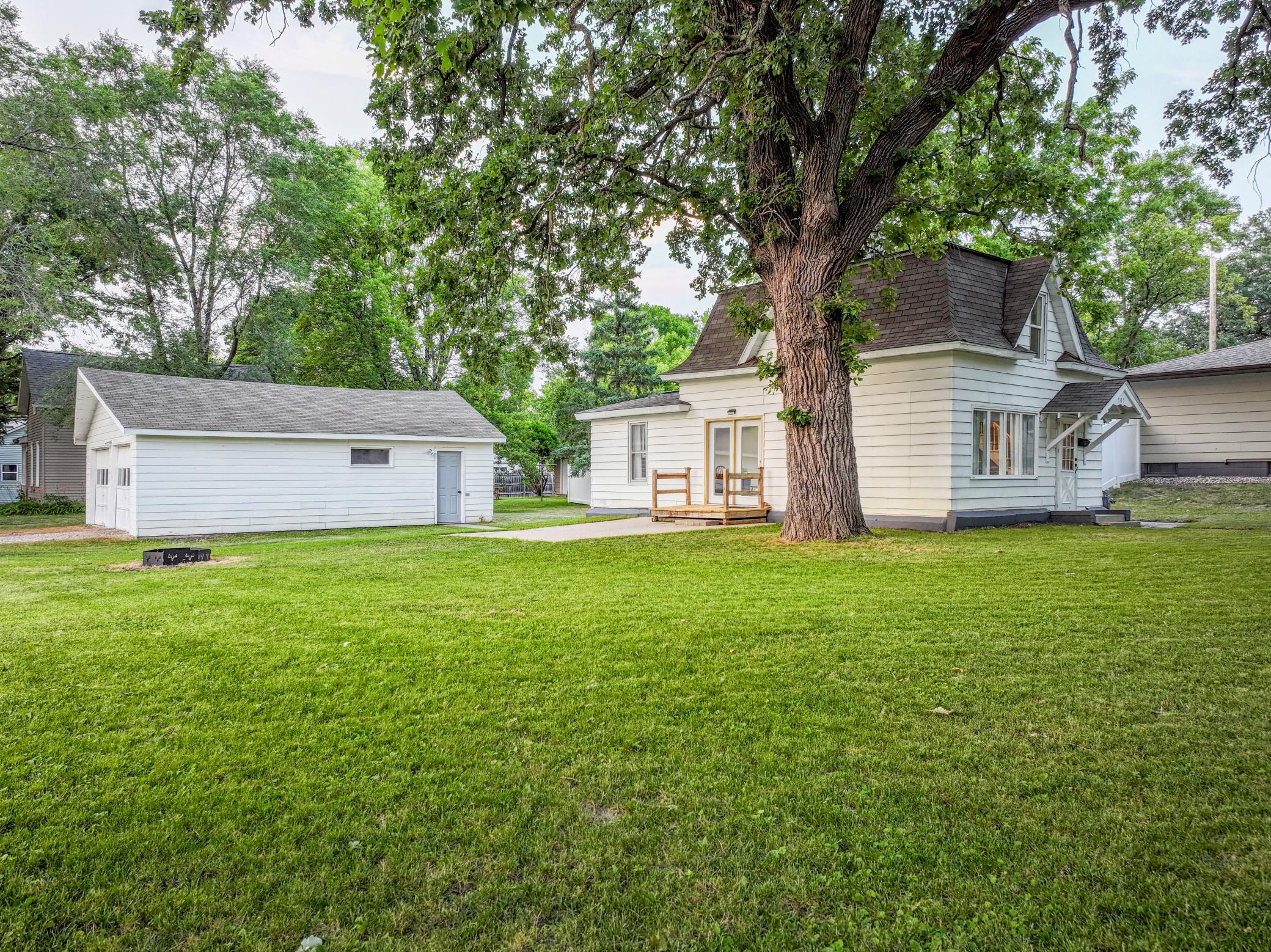 505 8th Avenue E, Alexandria MN 56308 - Photo 37 of 38