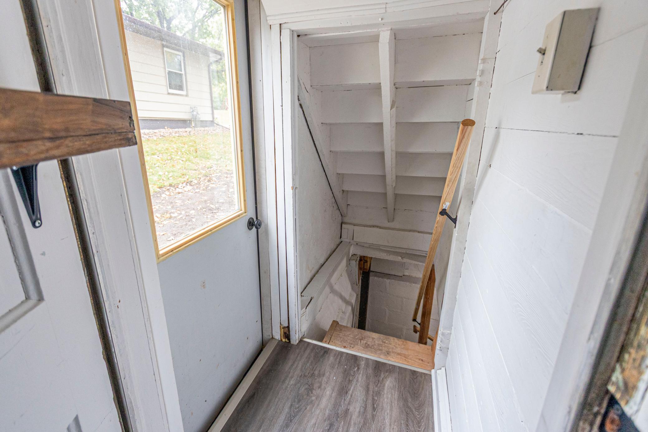 1900 single family home for sale at 505 8th Avenue E in Alexandria, MN — 3 bed, 2 bath (photo 26 of 38)