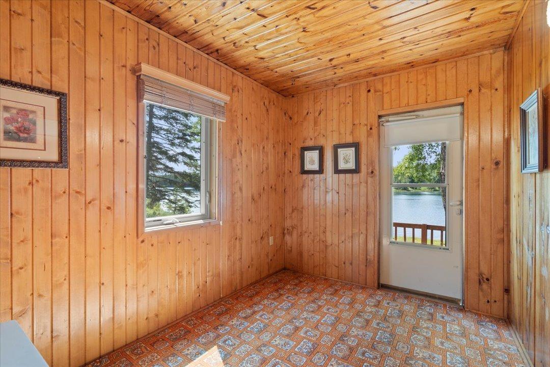 1975 single family home for sale at 5163 Howard Lake Trail NW in Akeley, MN — 3 bed, 2 bath (photo 13 of 33)