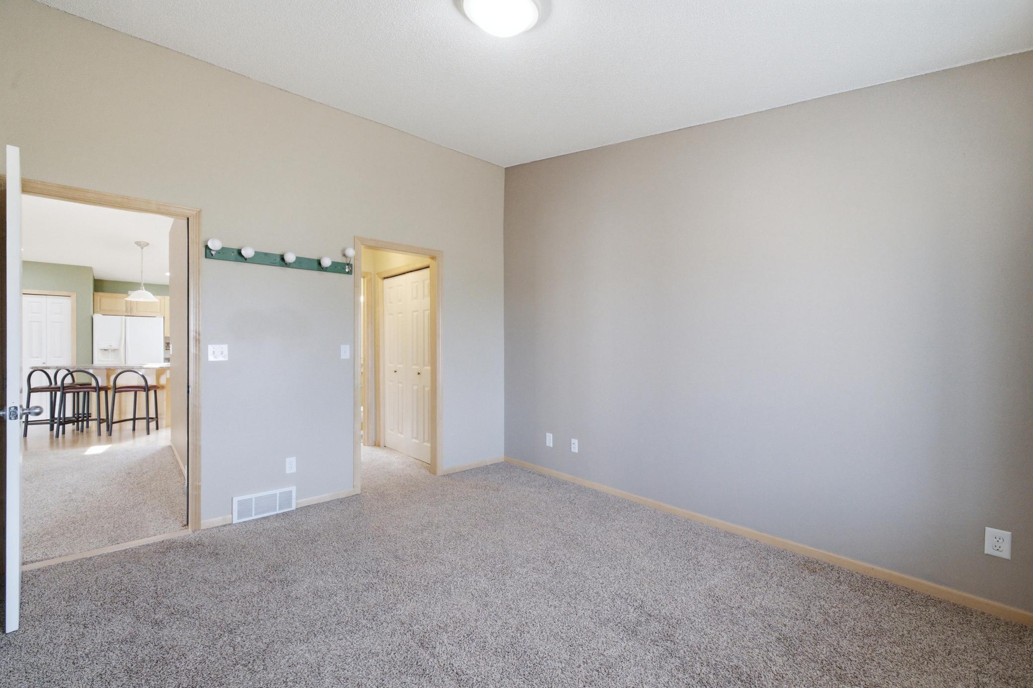 812 34th Avenue W, West Fargo ND 58078 - Photo 17 of 49