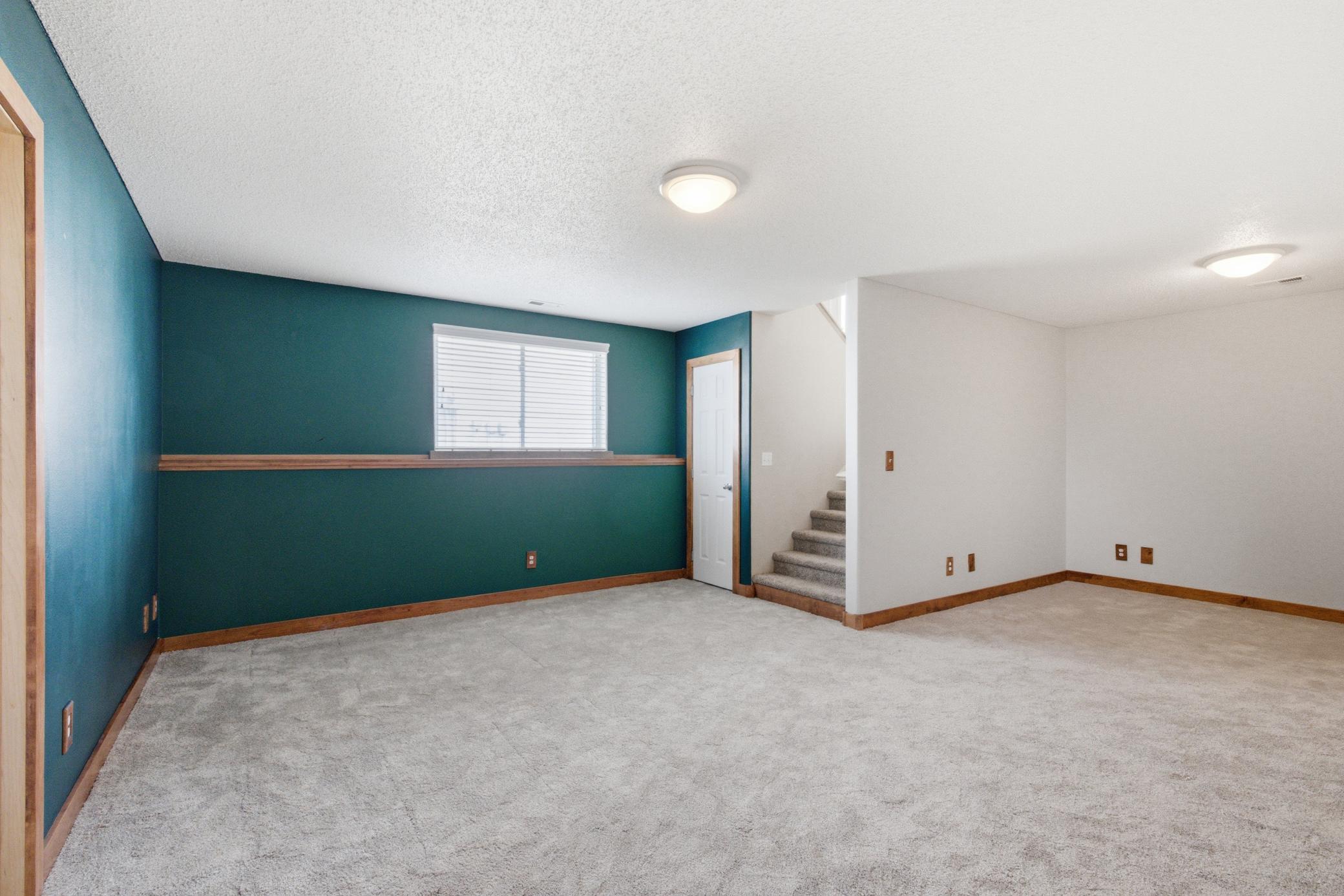 812 34th Avenue W, West Fargo ND 58078 - Photo 22 of 49