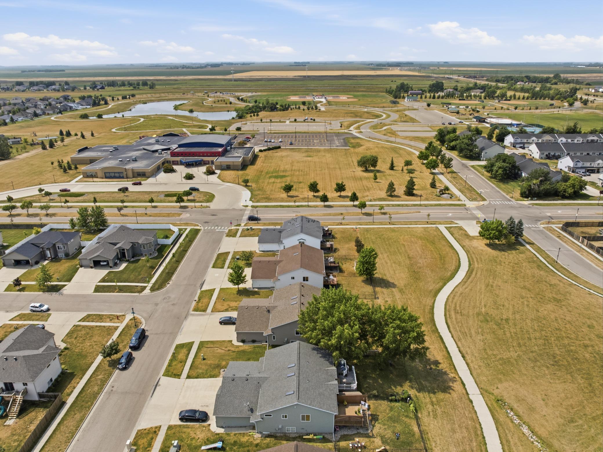 812 34th Avenue W, West Fargo ND 58078 - Photo 47 of 49