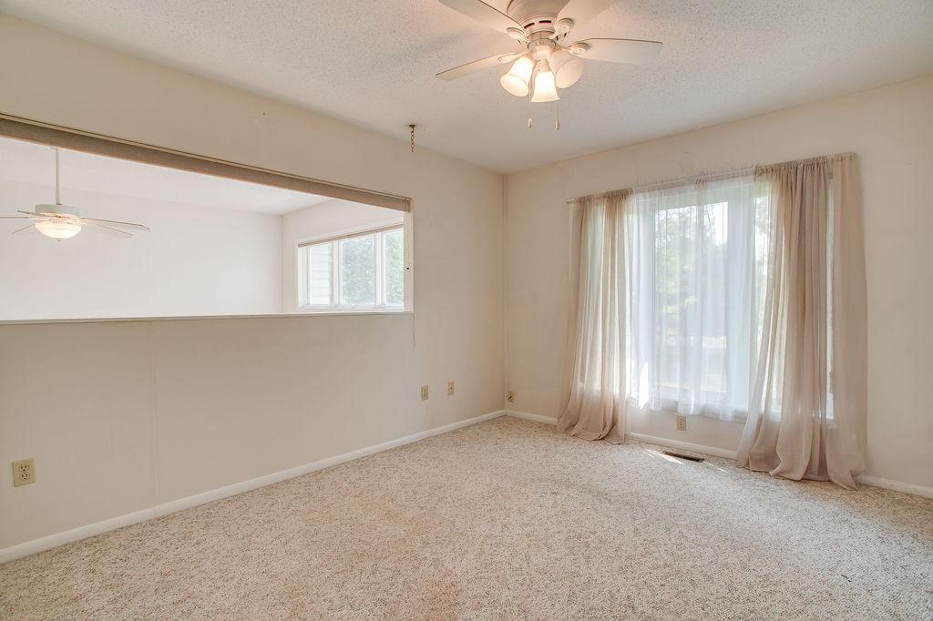 601 35th Avenue S, Moorhead MN 56560 - Photo 23 of 39