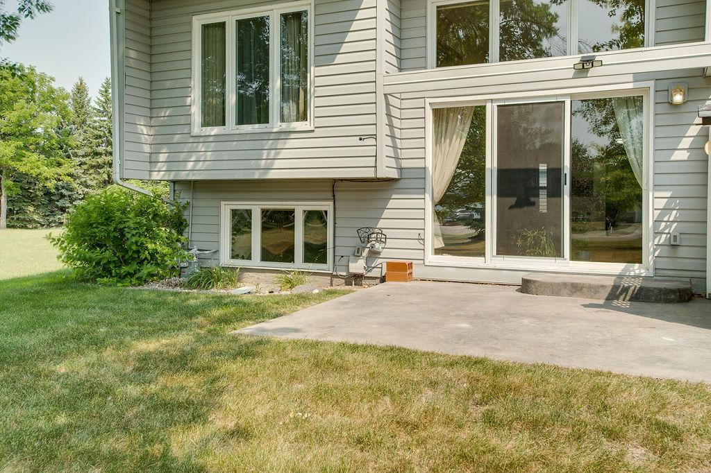 601 35th Avenue S, Moorhead MN 56560 - Photo 35 of 39