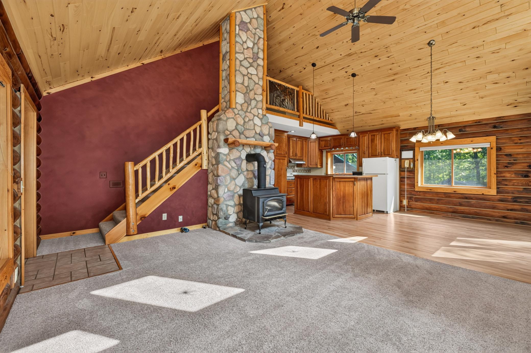 1999 single family home for sale at 21169 Firefly Trail in Akeley, MN — 3 bed, 3 bath (photo 8 of 39)