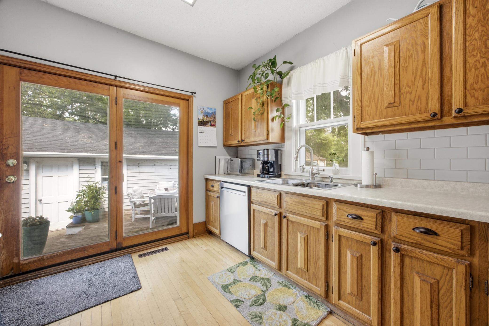 1433 2nd Avenue S, Fargo ND 58103 - Photo 13 of 39